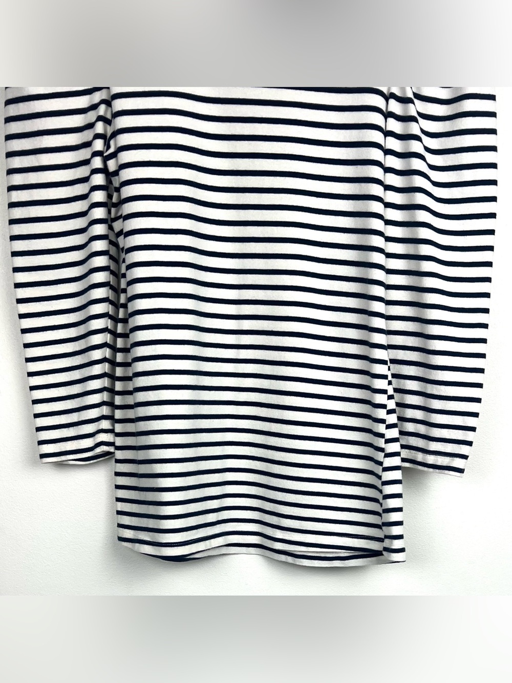 Tuckernuck Pomander Place Navy Striped Vesty Long Sleeve Crewneck - Picture 5 of 12